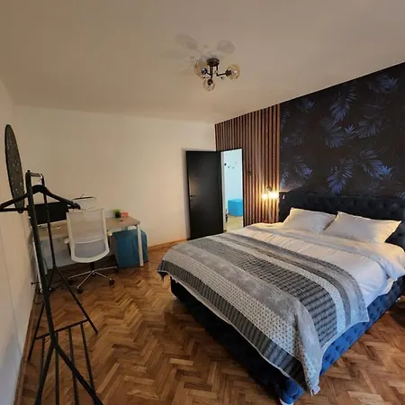 Nancy's Cozy Business Bezanija