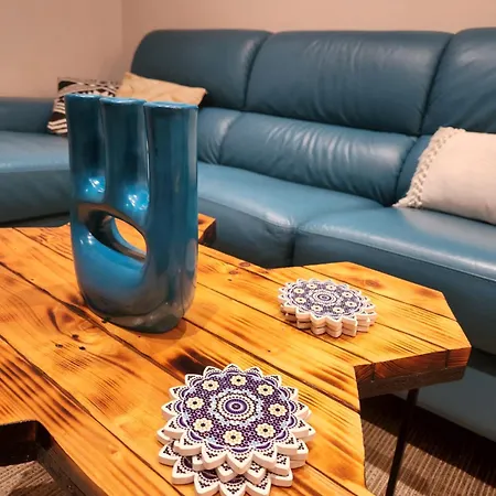 Nancy's Cozy Business